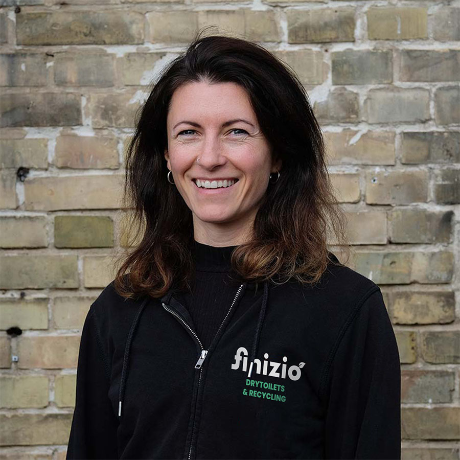 Kontakt 6 Unser Crewmitglied Johanna, verantwortlich das Personalmanagement